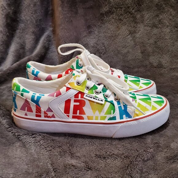 Airwalk Women's Rainbow Print Sneakers Size 7.5 M Shoes - Picture 1 of 11